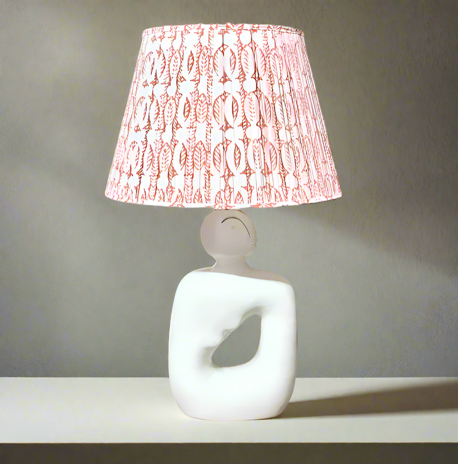 Dalo | White Ceramic Sculpture Lamp